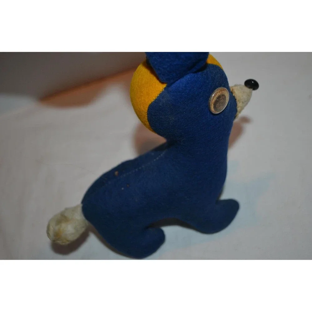 Notre Dame 1940s Wool Dog